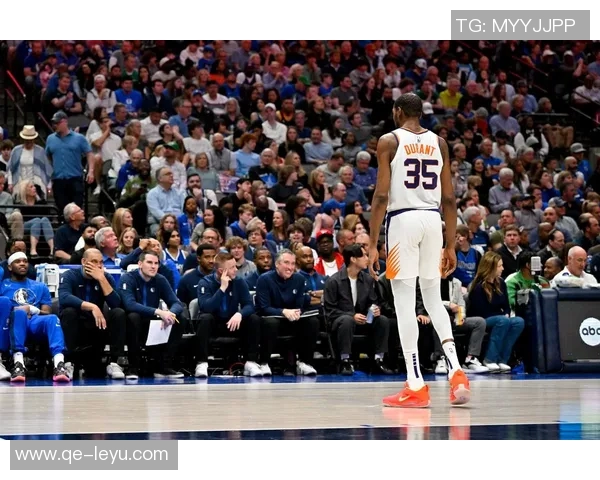 余华对詹姆斯决定的看法及杜兰特转会的正常性分析