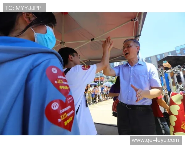 哈登谈客场逆转困难称这是一场防守大战需全力以赴才能争胜