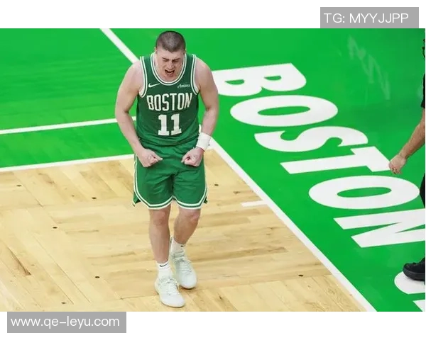 普理查德上半场火力全开三分球精准命中助球队争取胜利